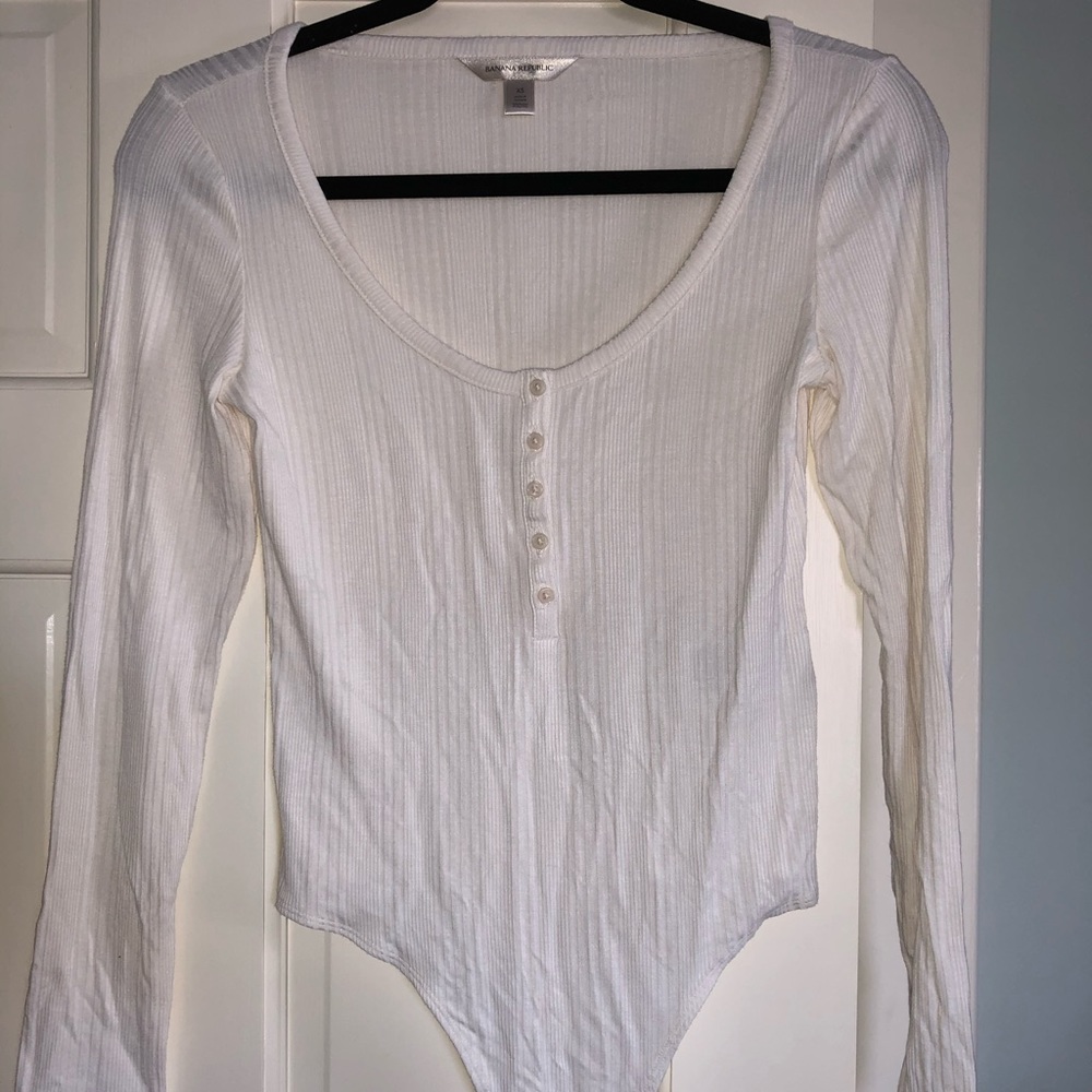Banana Republic Off White Color Long-Sleeve Bodysuit